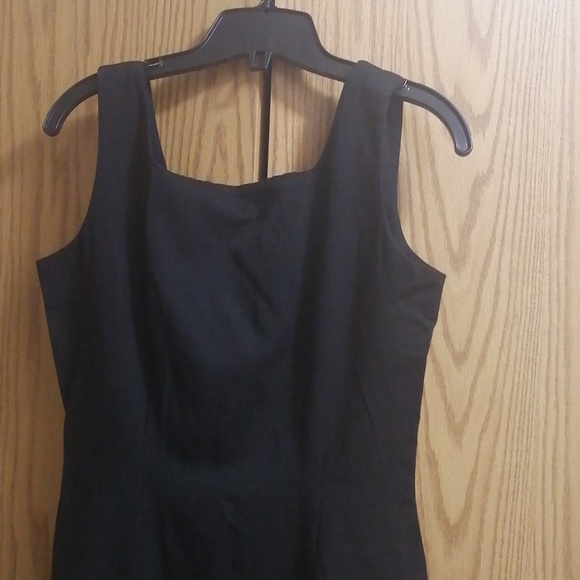 LONG BELOW KNEE BLACK FORMAL DRESS - Picture 2 of 5